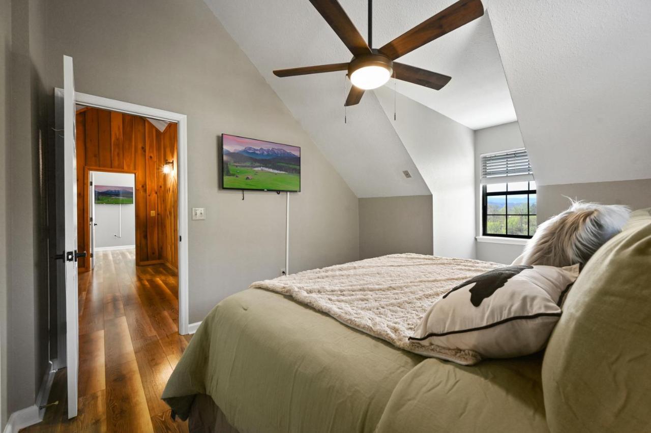 Private Mountain Cabin, Hot Tub Escape In The Smokies, With The View 세비어빌 외부 사진